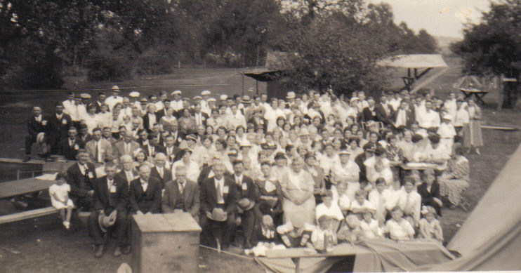 Group Photo of Seidemann Reunion